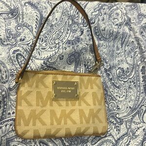 Michael Kors wristlet